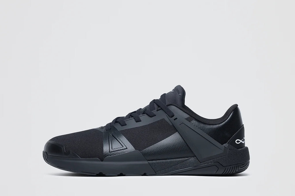 KOTO 1 Triple Black - Hombre