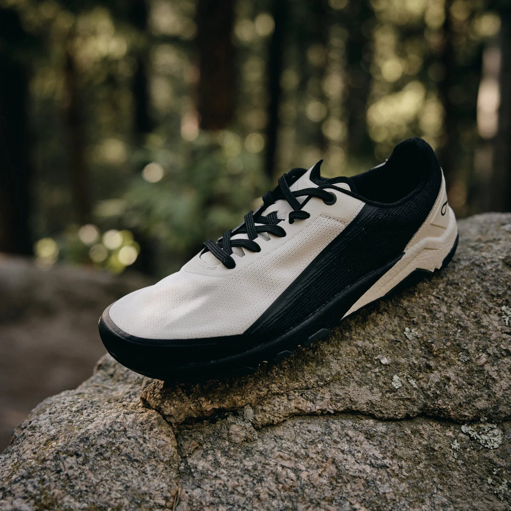 Yama T1 Ivory Running outdoor